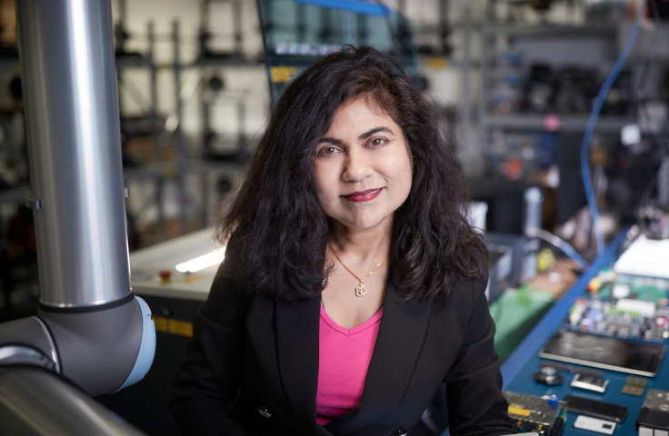 Headshot of Hub Leader Scientia Professor Veena Sahajwalla 